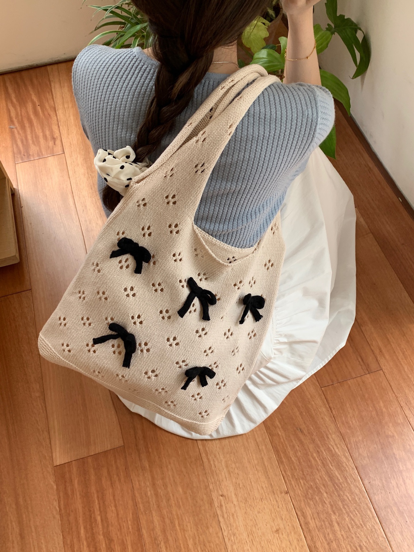 Tote bag-knitted